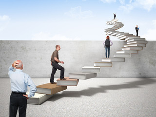 水天一色形容的是什么