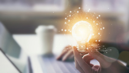 自动挡不升档的原因