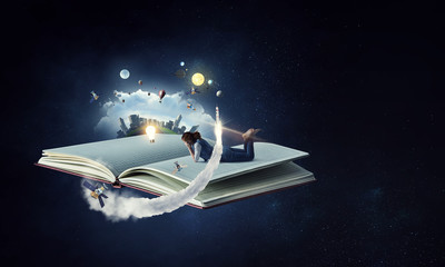 宝马3系方向盘加热开关在哪里