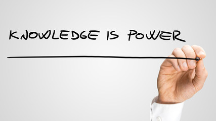 为什么宇宙里很多行星都是圆形的呢